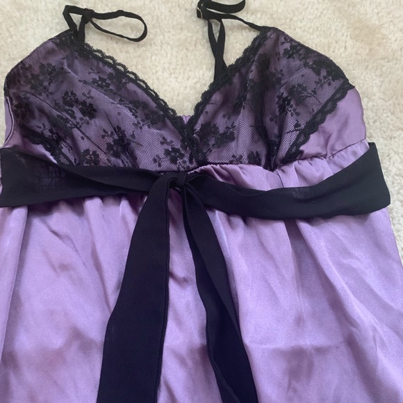 Ambrielle Other - Cute chemise lace and silk